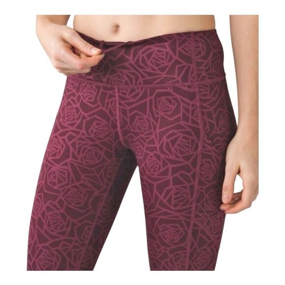 Lululemon High Times Full-On Luxtreme Posey leggings size 4 - Picture 1 of 7